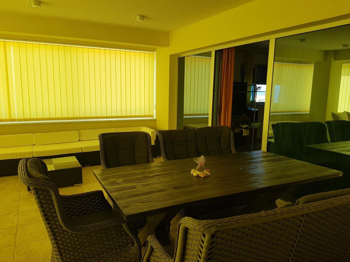 Yellow Cube Kozino ภายนอก รูปภาพ